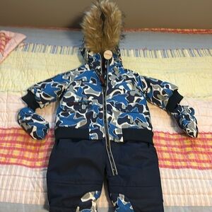 New Canada Weather Gear Baby Snowsuit 6-9 mo Blue Camo Fur Lined Hood/Mittens